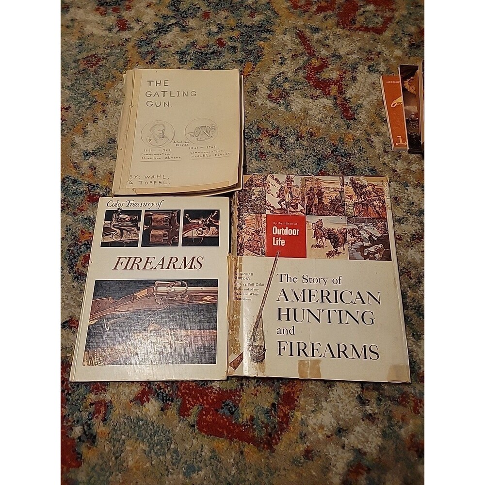 Lot - 3 VTG ‘73 Color Treasury Of Firearms '59 American Hunting '78 Gun Books